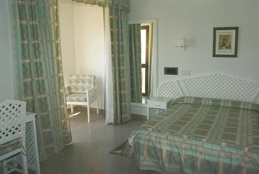 Hotel Las Conchas La Rábita Extérieur photo